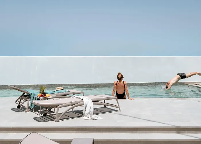 Mon Signor Adults Only Boutique - Santorini מלון 5*