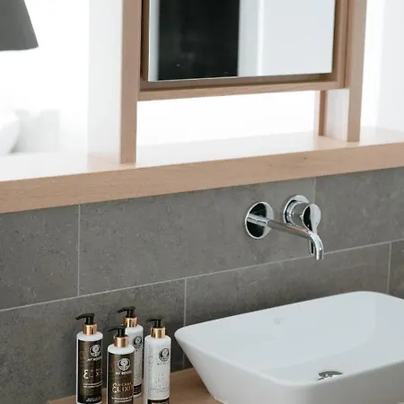 Mon Signor Adults Only Hotel - Kamari Santorini 5* Kamári