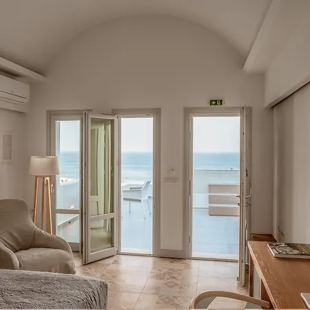 Mon Signor Adults Only Boutique Hotel - Kamari Santorini Hotel Kamári
